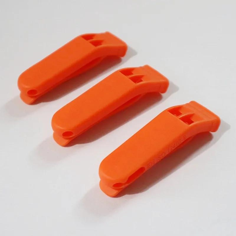 Hva er plastfløyter laget av?